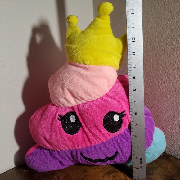 Lot of 2 SHOPKINS Lippy Lips & 1 Justice Rainbow Emoji Plush - Picture 4 of 12